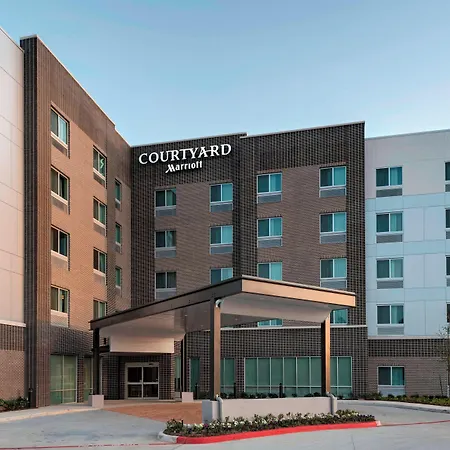 Courtyard By Marriott Houston Sugar Land/Lake Pointe-3
